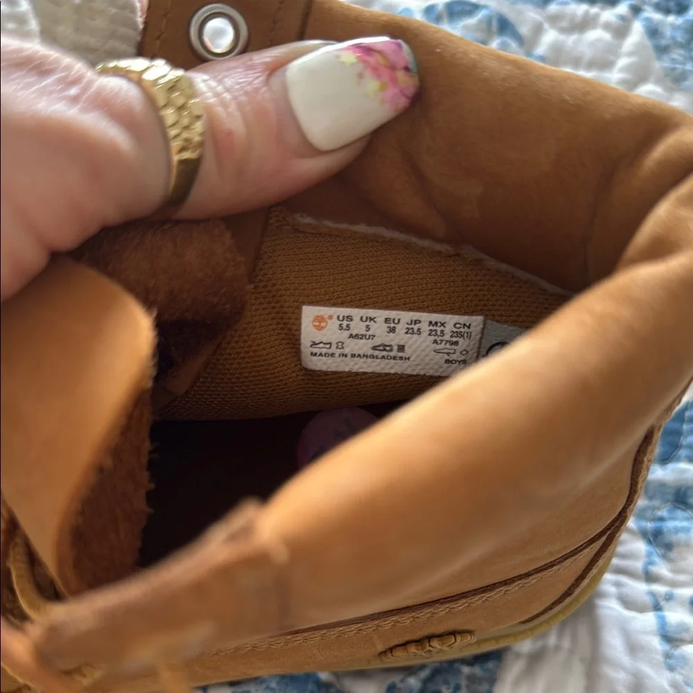Timberland Tan Leather Boots 🥾 5.5 SZ UNIEX - Picture 5 of 10